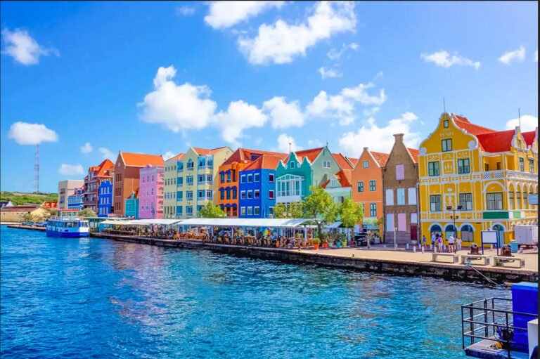 Discover Curaçao: Top 5 Must-Experience Activities on the Caribbean Jewel